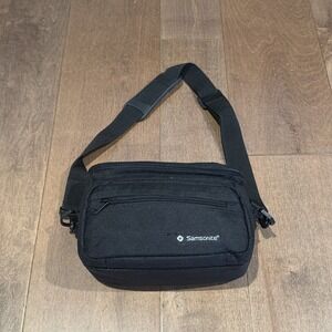 Samsonite Black Nylon Padded Camera Camcorder Shoulder Bag Case Adjustable Strap
